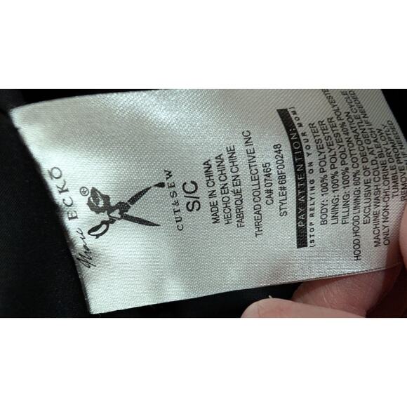 Marc Ecko Cut & Sew Men's Black White Hooded Quilted Vest Sz Small Street Wear - Picture 7 of 7